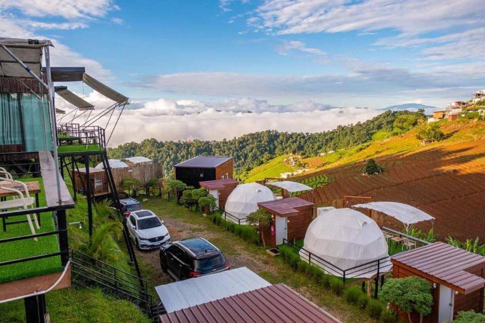 ภูวินคาเฟ่ โฮมสเตย์ Phuwin Cafe Homestay Mon Jam Esterno foto